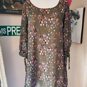 Ladies Tunic love the color perfect for spring.